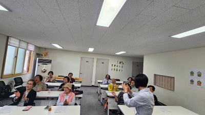장애어르신 쉼마루 9월15일 (월) 노래교실
