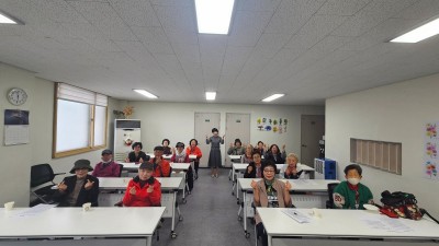 장애어르신 쉼마루 10월 13일 (월) 노래교실